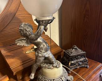  Angel lamp