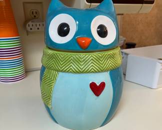 Owl cookie jar