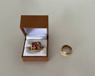 Masonic ring and gold wedding band