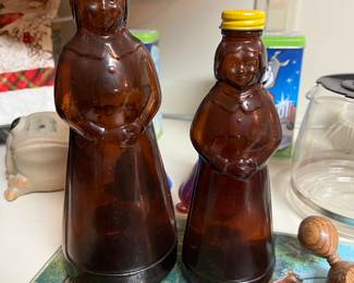 Glass aunt Jemima syrup containers
