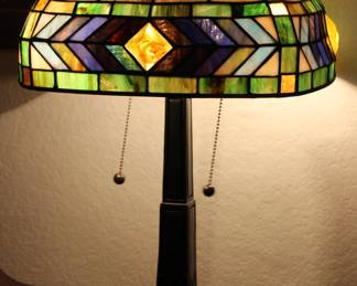 Stained glass side lamp