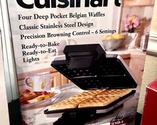 Belgian waffle maker