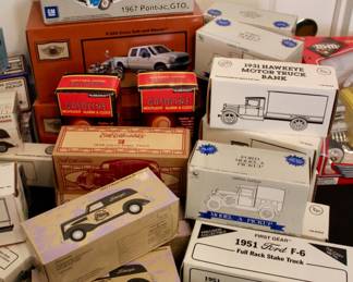 Lot of collectible toy car replicas