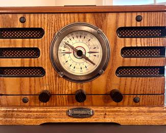 Mantel clock