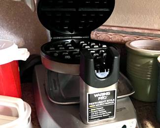 Waffle press maker
