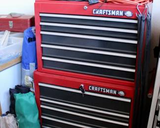 Craftsman large red toolbox case