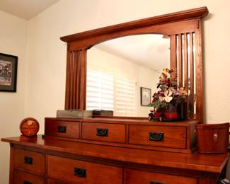 Massive storage dresser