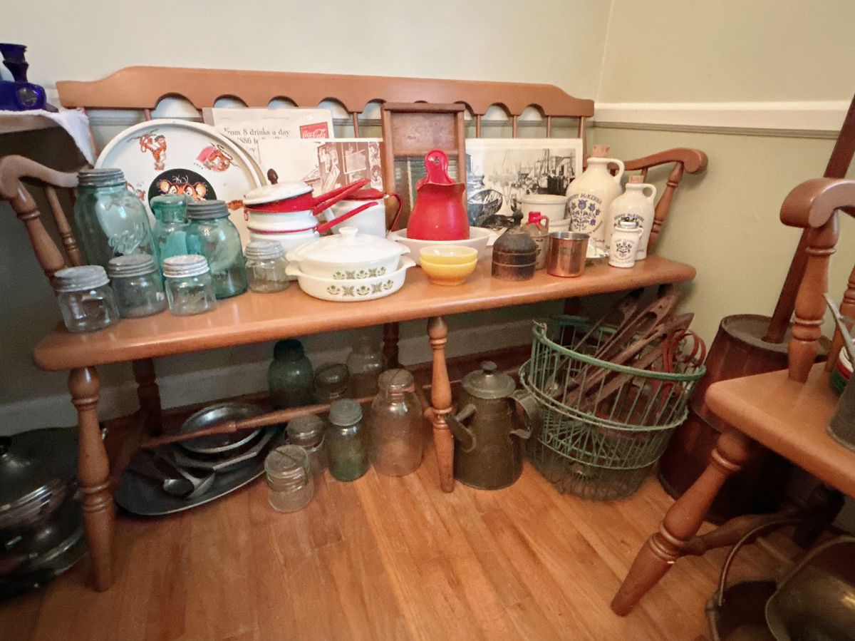 Estate Sale House Filled! in Taylors, SC starts on 2/1/2024