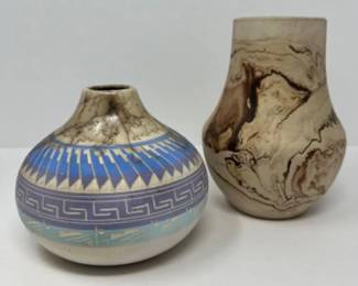 Vintage Southwest Pottery - SIGNED Vail Sr Navajo Pottery - Nemadji