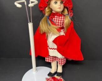 1975 Effanbee Little Red Riding Hood Storybook Doll 11"