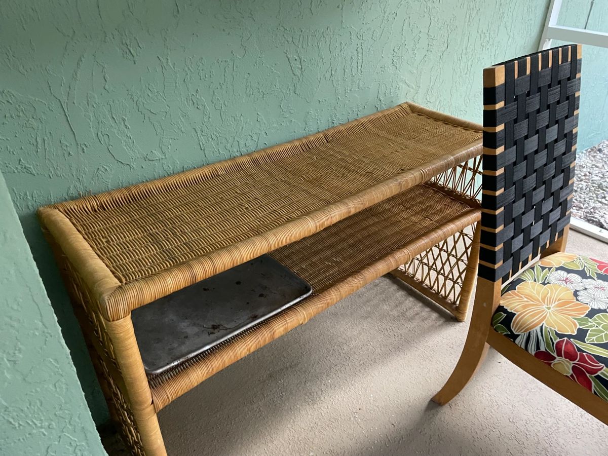 Estate Sale by Helping Hands in Dunnellon starts on 1/31/2024