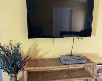 Samsung TV with remote