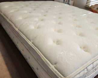 Available for Presale: Queen Serta Mattress Memory Foam Only. No Box Spring. Very comfy. Has minor stain at the foot of the mattress. Bedframe not included. W 57" x L 75" x H 14"