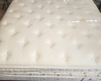 Available for Presale: Queen Serta Mattress Memory Foam Only. No Box Spring. Very comfy. Has minor stain at the foot of the mattress. Bedframe not included. W 57" x L 75" x H 14"