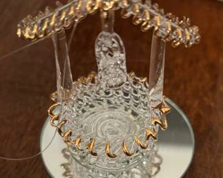 spun glass wishing well