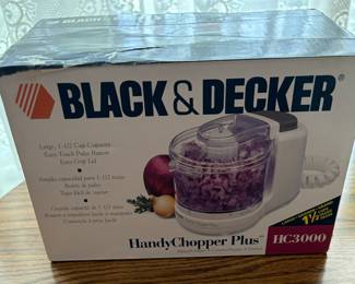 black and decker handy chopper plus in box