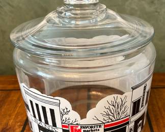 Favorite Market cookie Jar