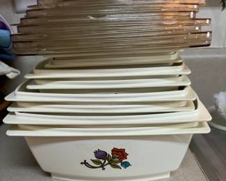 vintage 70s hefty storage containers with lids