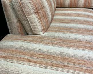 71A Henredon Sectional Upholstery Detailmin