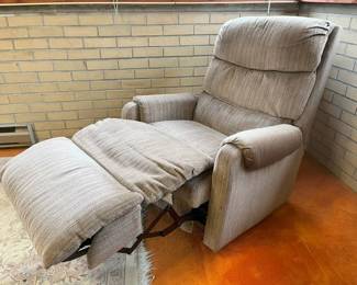 71A Recliner Extendedmin