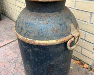 71A Rustic Milk Canmin