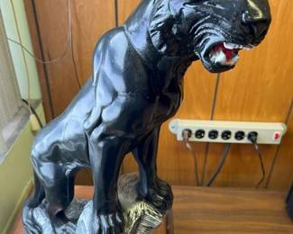 71A Vintage Panther Ceramic XL Statuemin