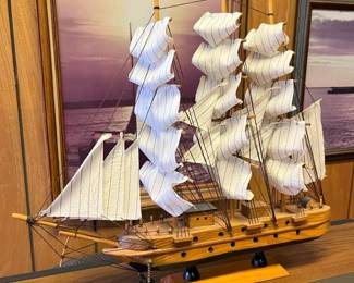 71 Wooden Clipper Decormin