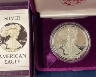 1986 SILVER AMERICAN EAGLE UNC