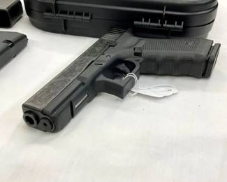 NIB GLOCK 17 9MM