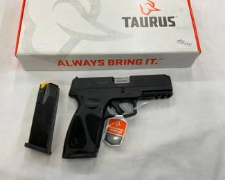 NIB TAURUS MOD. G3B 9MM