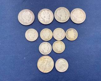 LOT OF SILVER BARBER 1/2'S, QUARTERS/ETC