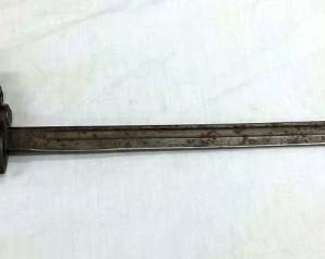CLOSEUP W/ BAYONET