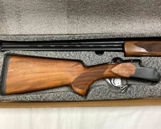 CLOSEUP VIEW W/ CHECKER STOCK