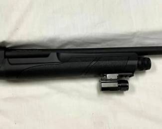 CLOSEUP VIEW BARREL
