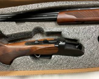 NIB PUMA OVER UNDER 410