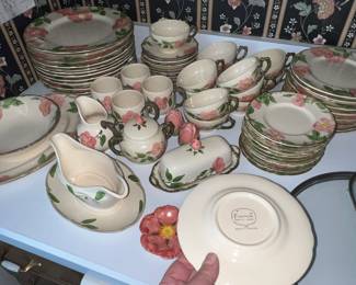 Franciscan ware set of china 