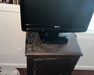 flat screen TV