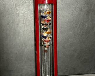 Galileo thermometer
