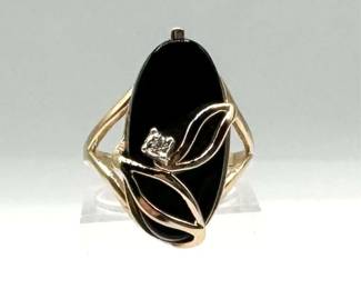 14K Yellow Gold Onyx Diamond Ring