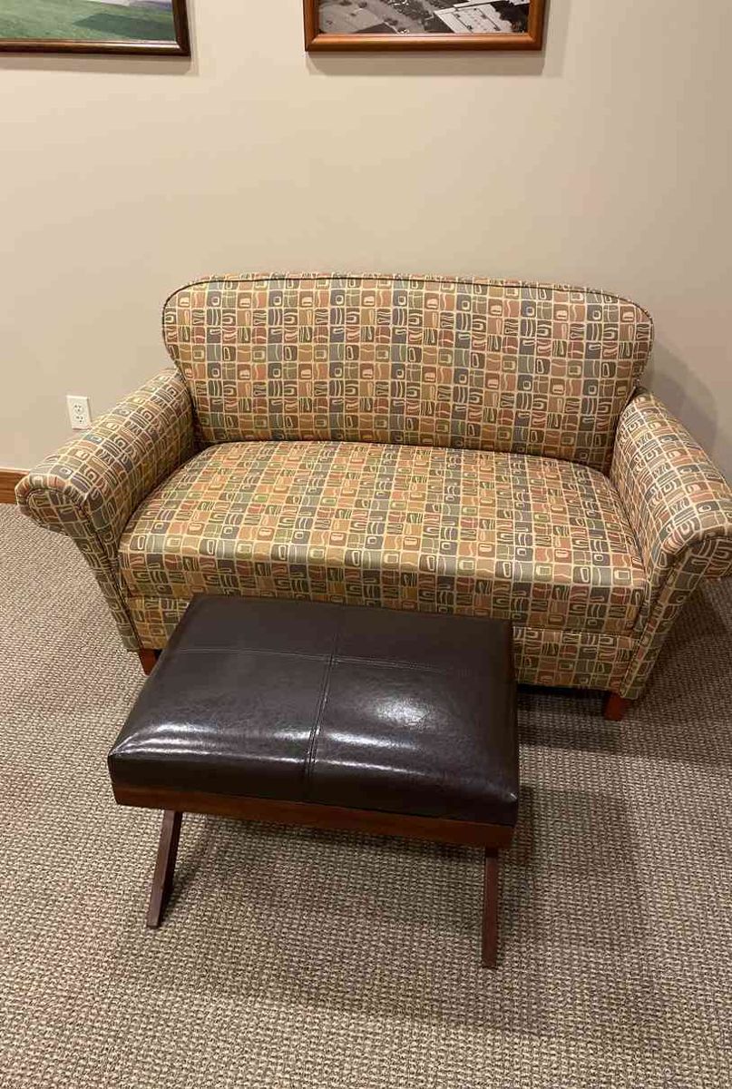 SEVEN OAKS OFFICE CLEAROUT AUCTION in Omaha, NE starts on 1/28/2024