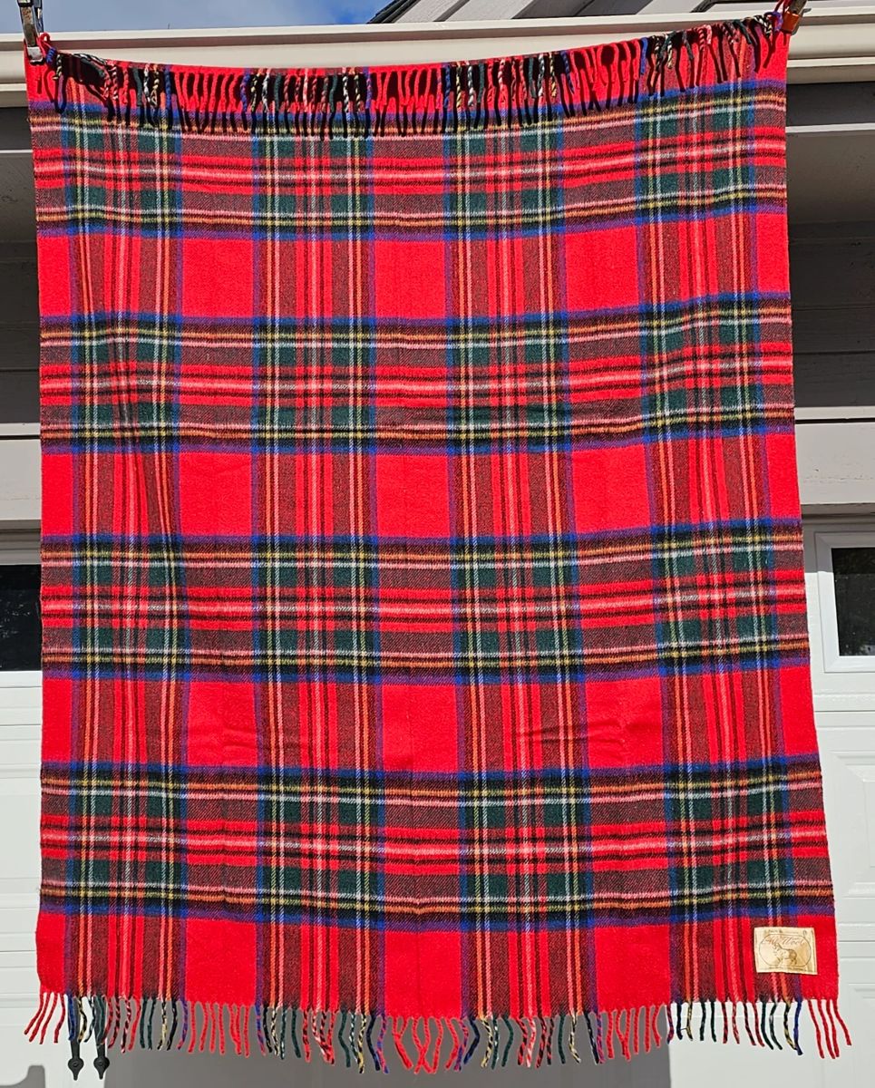 Winter Extravaganza Wool & Quilt Blankets starts on 1/25/2024