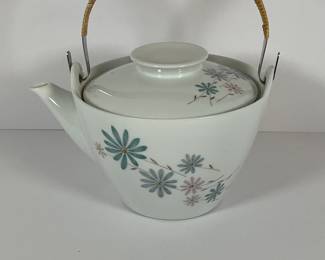 Noritake April Tea Pot