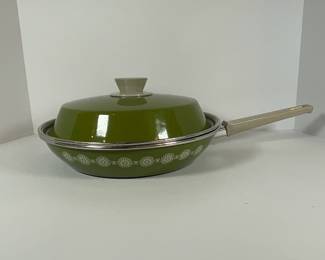 MCM Iron/Enamel Sauce Pan w/ Lid