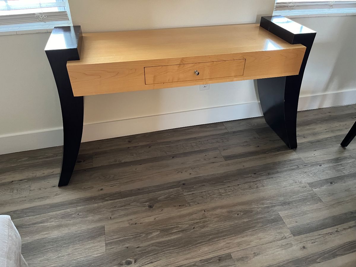 CARDON ESTATE SALE 50 off now ! Modern... starts on 1/29/2024