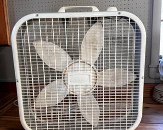 Galaxy box fan, needs some cleaning, works 22"