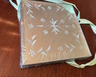 Set of 4 etched mirror coasters