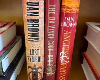 Group of books including The Lost Symbol by Dan Brown