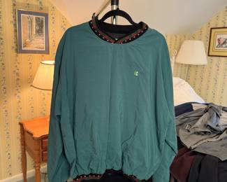 St. Martin Collection insulated golfing long-sleeve shirt men's size large