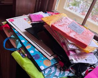 Gift Wrap Lot L large bag of gift bags and tissue paper