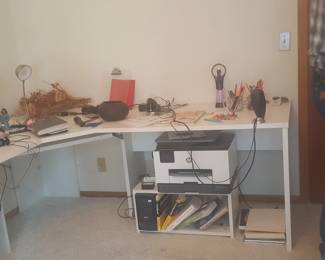 White Desk (speakers sold)